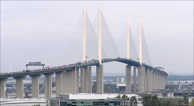 WARNING: Dartford Crossing's QEII Bridge to close this weekend