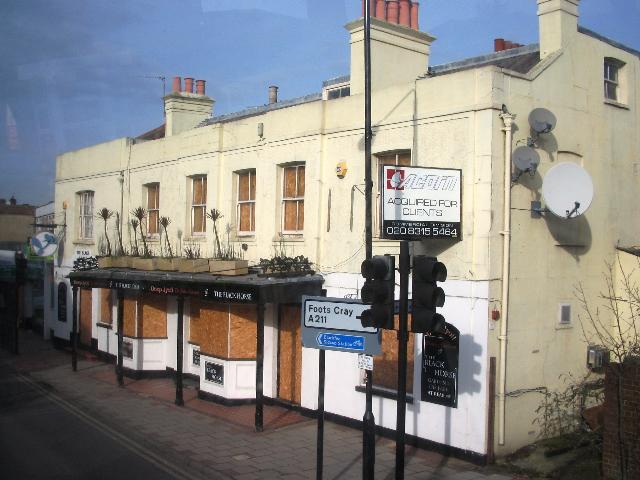 The Black Horse was situated at 3 High Street, Sidcup. Picture: closedpubs.co.uk & Roger Button