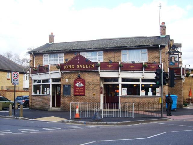 The John Evelyn was situated at 299 Evelyn StreetM SE8. This pub is now used as a betting shop. Picture: closedpubs.co.uk & Darkstar