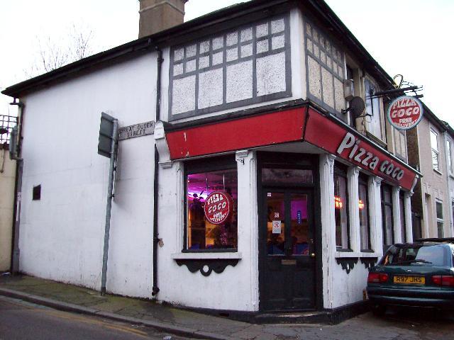 The Victory was situated at 26 East Hill, closing in 1998 and is now used as a pizza takeaway. Picture: closedpubs.co.uk & Dave Dunmall