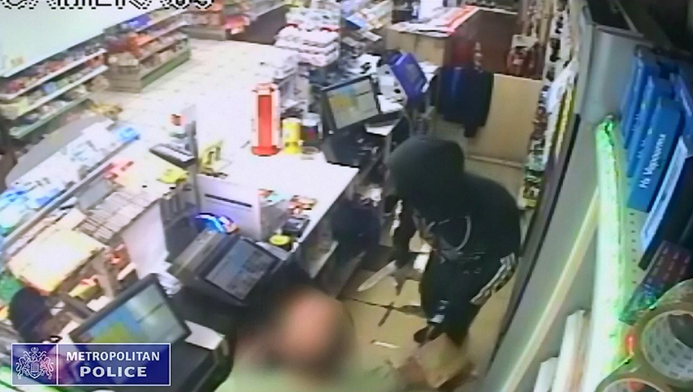 VIDEO: Hooded figure steals hundreds of pounds in Lewisham knifepoint robbery - News Shopper