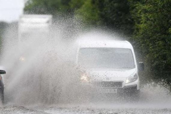 Weather warning in place as London prepares for 'strong winds and heavy showers'