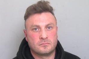 Swanscombe man who posed as tree surgeon to defraud elderly victims jailed