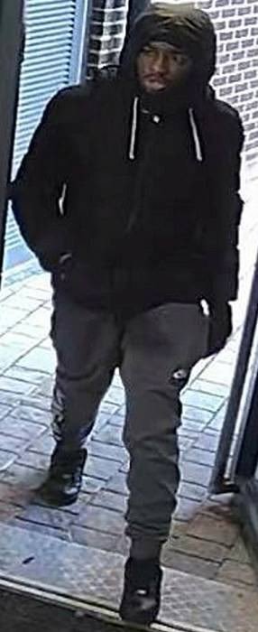 CCTV appeal over violent robbery in Greenwich