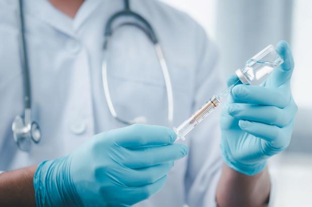 More than two in five under-30s in Kingston still not vaccinated against Covid