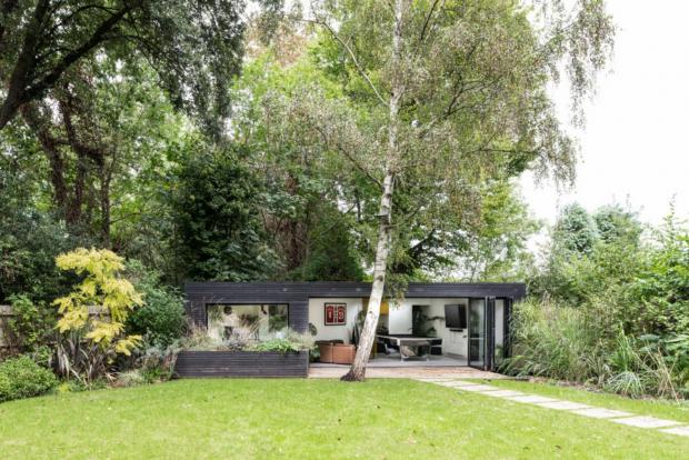 News Shopper: See inside the Bromley home. (Rightmove)