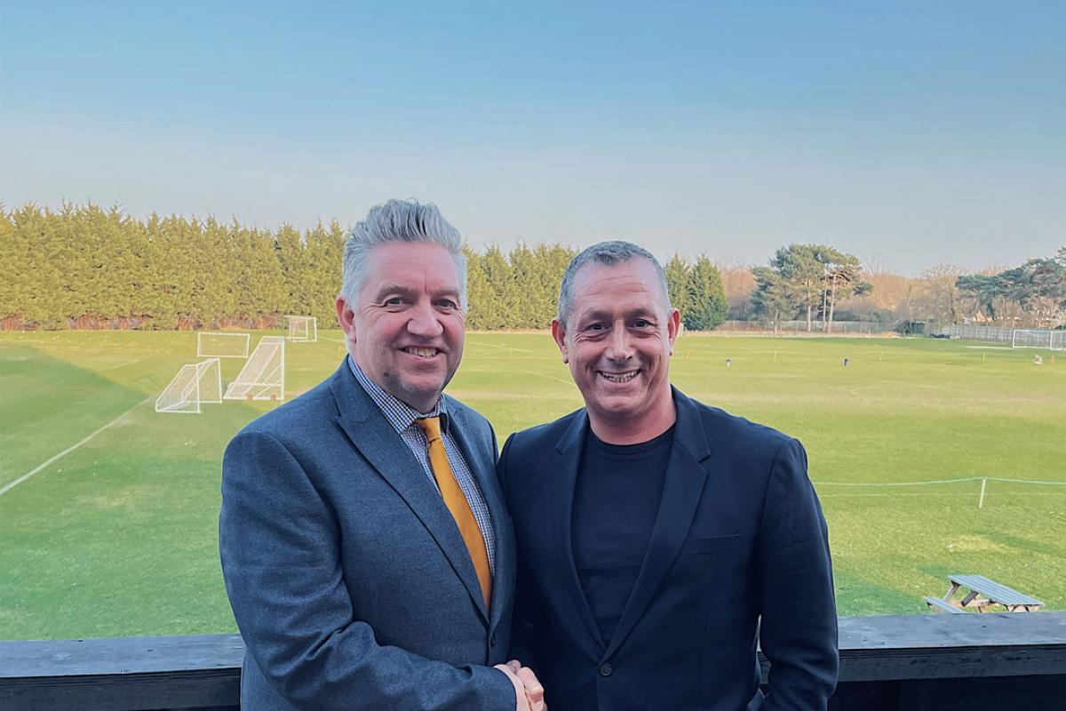 Cray Wanderers manager Neil Smith (right) with Chairman Gary Hillman.