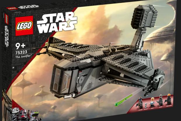 News Shopper: LEGO® Star Wars™ The Justifier™. Credit: LEGO