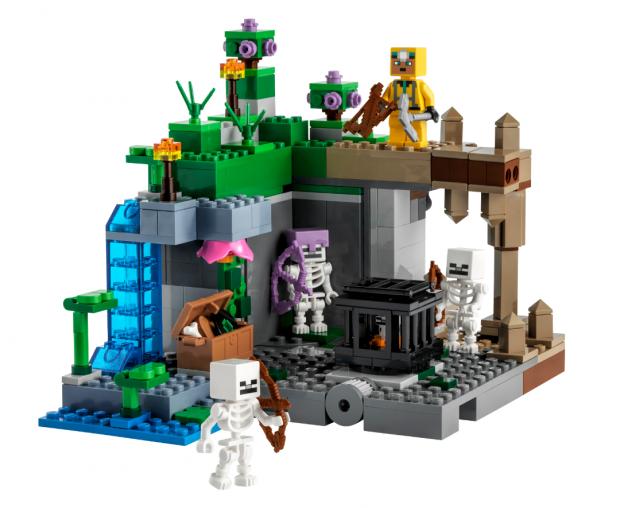 News Shopper: LEGO® Minecraft® The Skeleton Dungeon. Credit: LEGO