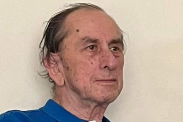 Call 999 if you see missing man, 81, who left his Greenwich home last night