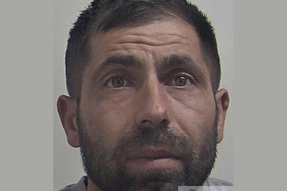 Heroic Gravesend passersby saved woman and caught sex predator