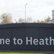 Around 1400 Heathrow Airport security guards are going on strike for 10 days.