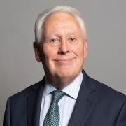 Sir Bob Neill, Conservative MP for Bromley and Chislehurst, will step down at the next general election, he has announced