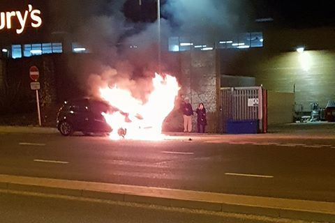 Dramatic footage shows car on fire in Greenwich